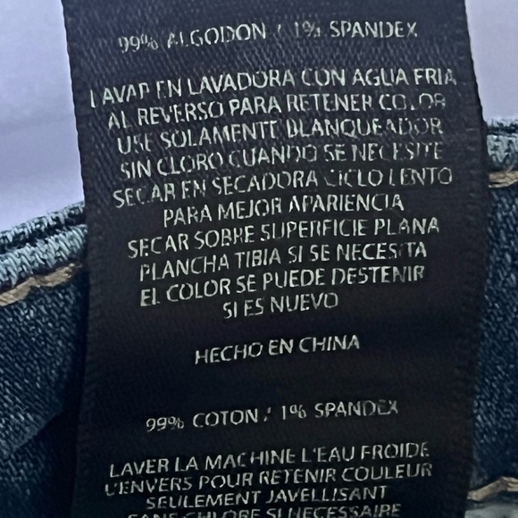 KUT FROM THE KLOTH Light Blue Distressed Cropped Jeans - Picture 14 of 16